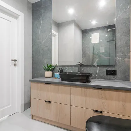 Global Park Superior By Bookinghost * Katovice