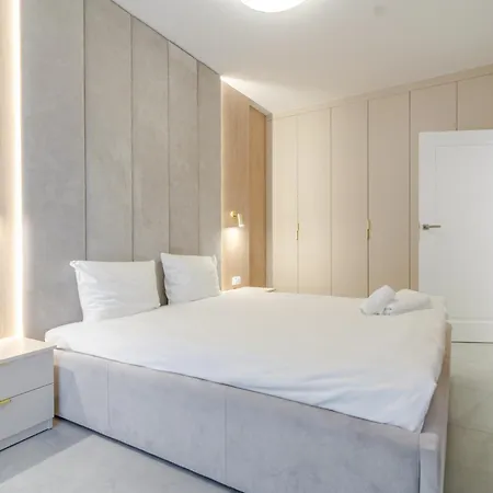 Global Park Superior By Bookinghost *