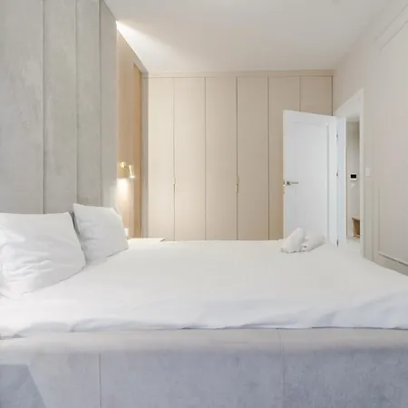 Global Park Superior By Bookinghost * 카토비체